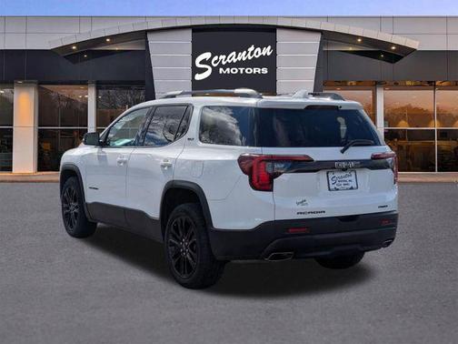 2023 GMC Acadia AWD SLT