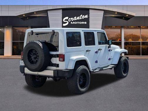 2012 Jeep Wrangler Unlimited Sahara