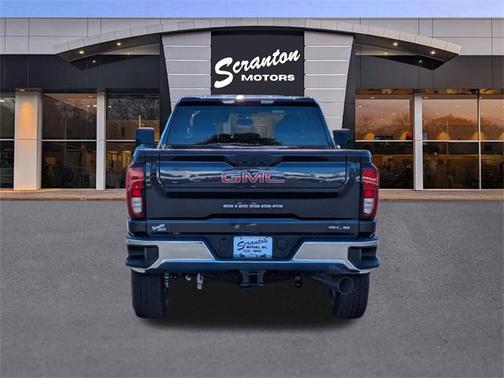 2026 GMC Sierra 2500 SLE