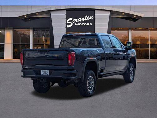 Pacific Blue Metallic 2022 GMC Sierra 2500 AT4