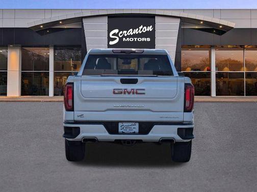 White Frost Tricoat 2022 GMC Sierra 1500 Denali