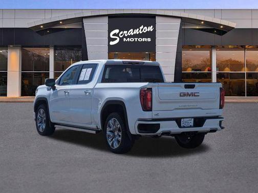White Frost Tricoat 2022 GMC Sierra 1500 Denali