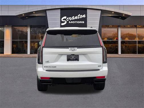 2024 Cadillac Escalade Sport Platinum