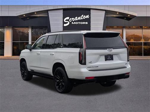 2024 Cadillac Escalade Sport Platinum