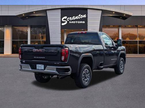 2025 GMC Sierra 2500 SLE