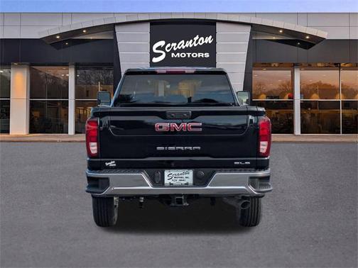 2026 GMC Sierra 2500 SLE