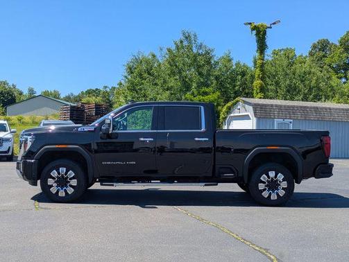 Onyx Black 2024 GMC Sierra 2500 Denali