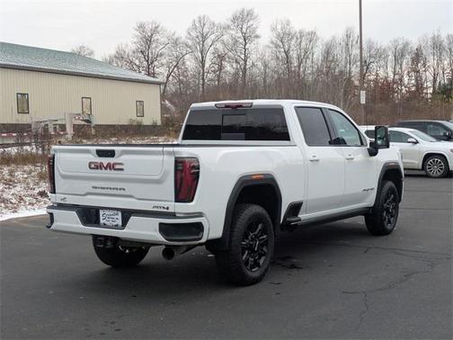 2024 GMC Sierra 2500 AT4