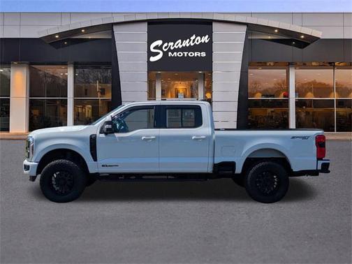 2023 Ford F-350 Lariat
