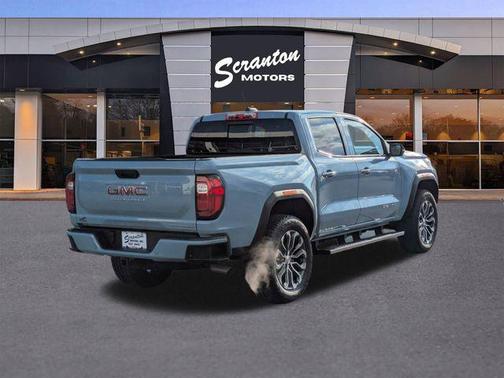 2025 GMC Canyon Denali