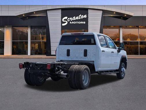Summit White 2026 GMC Sierra 3500 Base