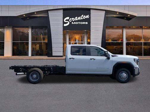 Summit White 2026 GMC Sierra 3500 Base