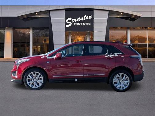 2020 Cadillac XT5 Sport