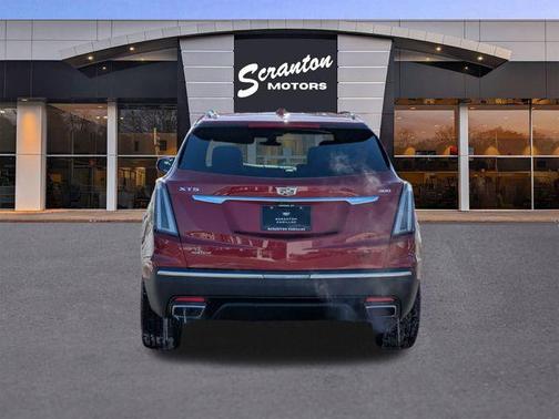 2020 Cadillac XT5 Sport