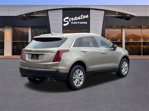2022 Cadillac XT5 Luxury