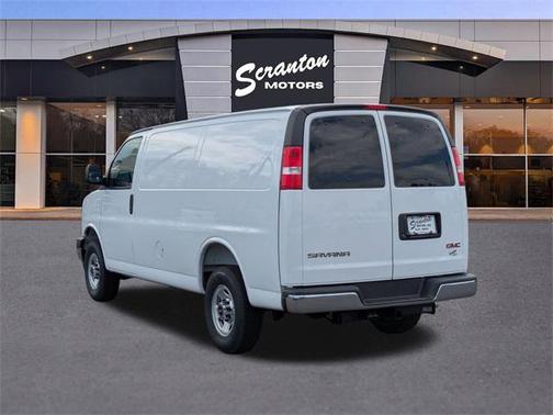 2025 GMC Savana 2500 Work Van