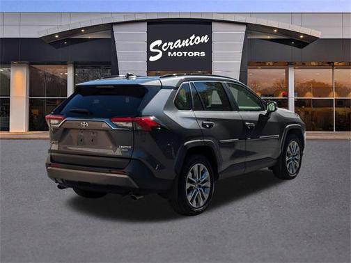 2019 Toyota RAV4 Limited