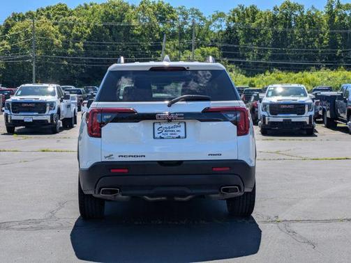 Summit White 2023 GMC Acadia AWD SLE