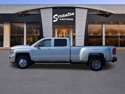 Silver Ice Metallic 2017 Chevrolet Silverado 3500 LTZ