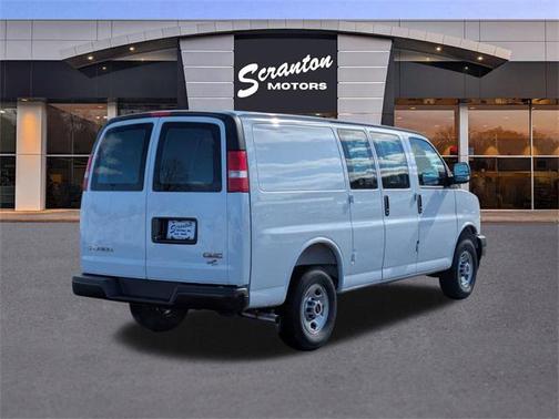 2026 GMC Savana 2500 Work Van