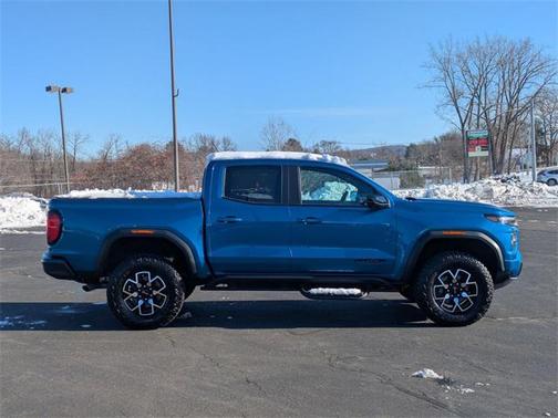 2023 GMC Canyon AT4X