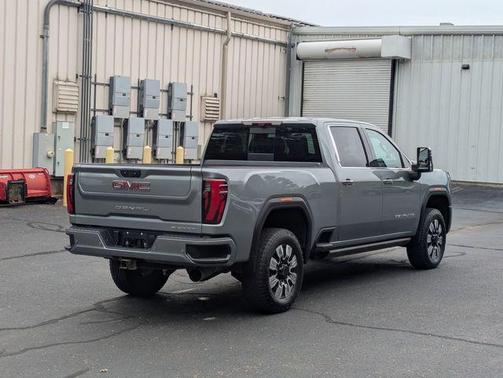 Sterling Metallic 2024 GMC Sierra 2500 Denali