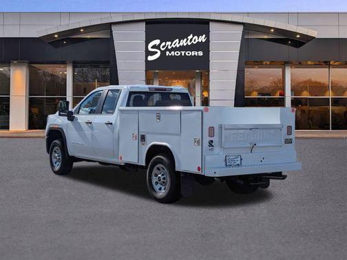 2025 GMC Sierra 3500 Base