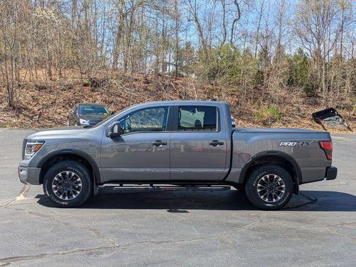 Gun Metallic 2022 Nissan Titan PRO-4X