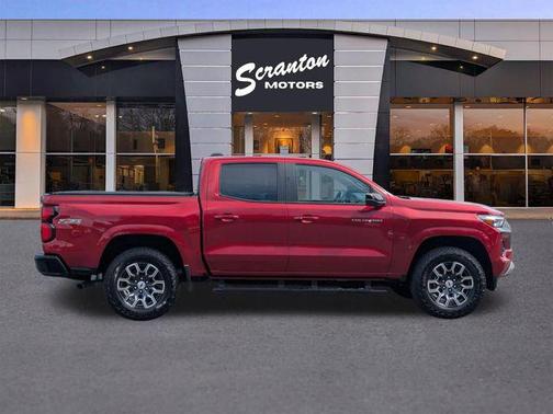 Radiant Red Tintcoat 2023 Chevrolet Colorado Z71