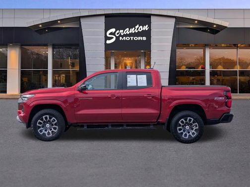 Radiant Red Tintcoat 2023 Chevrolet Colorado Z71