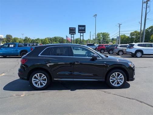 2023 Audi Q3 45 S line Premium Plus