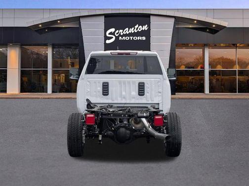 Summit White 2026 GMC Sierra 2500 Pro