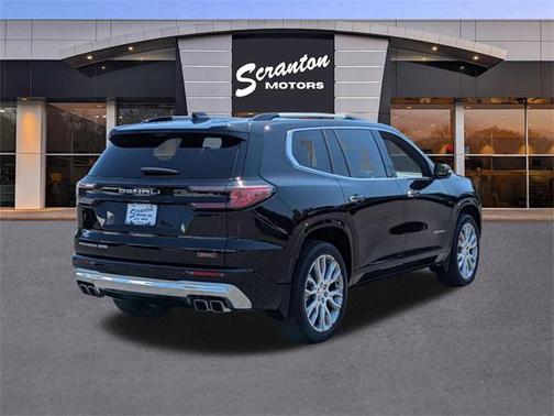 2025 GMC Acadia Denali