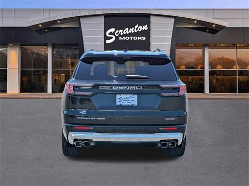 2025 GMC Acadia Denali