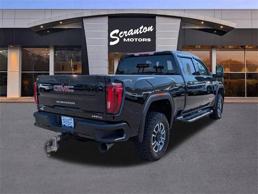 2021 GMC Sierra 2500 AT4