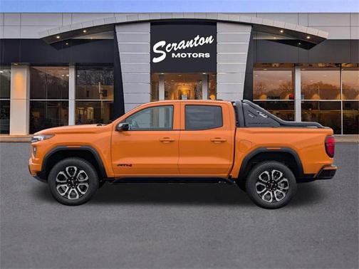 2025 GMC Canyon Base