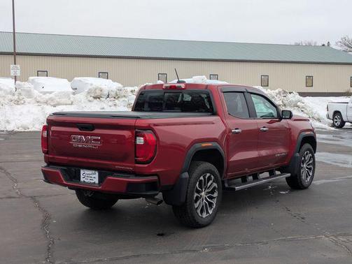 2023 GMC Canyon Denali