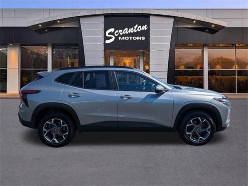 2024 Chevrolet Trax LT