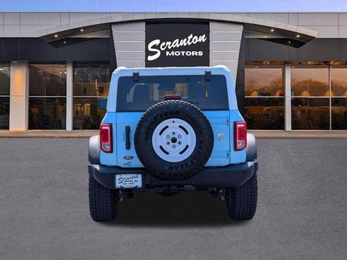 Robins Egg Blue 2025 Ford Bronco Heritage Edition