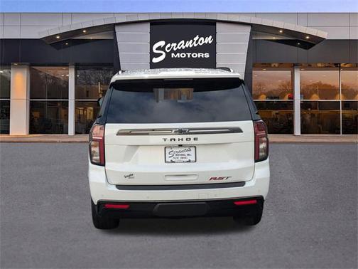 2022 Chevrolet Tahoe 4WD RST