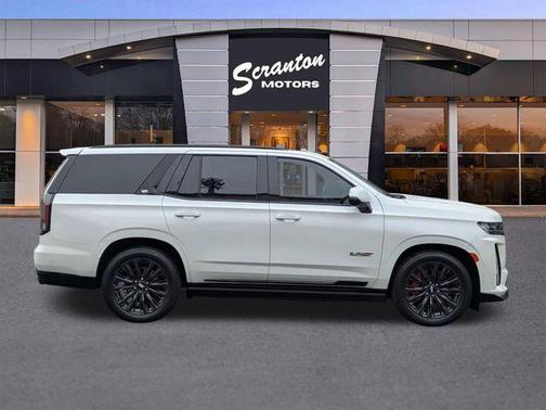 Crystal White Tricoat 2024 Cadillac Escalade V-Series