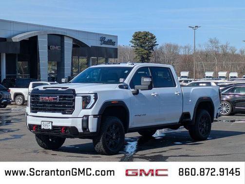 2024 GMC Sierra 2500 AT4