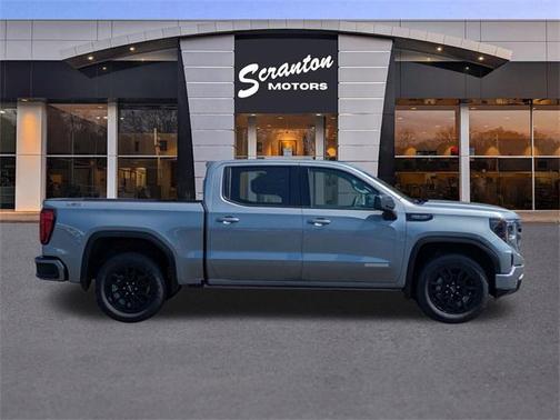 2025 GMC Sierra 2500 AT4