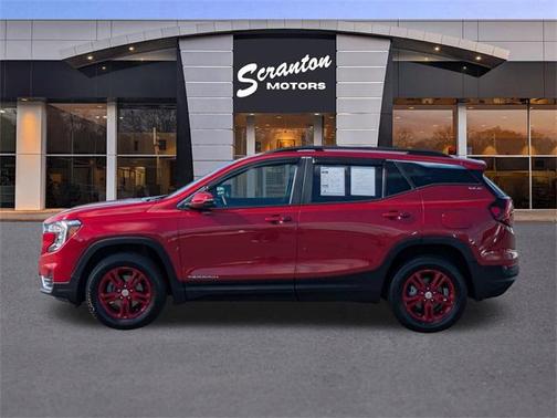 2023 GMC Terrain SLE