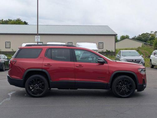 Volcanic Red Tintcoat 2023 GMC Acadia AWD SLT