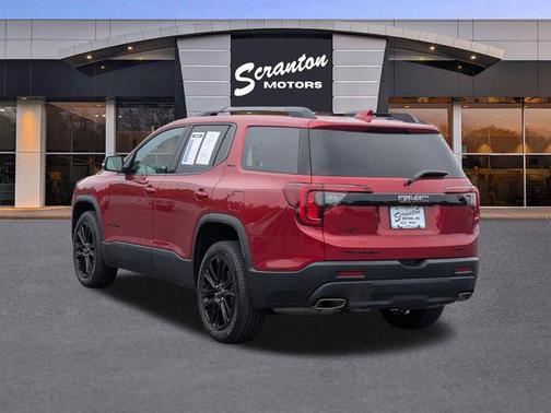 Volcanic Red Tintcoat 2023 GMC Acadia AWD SLT