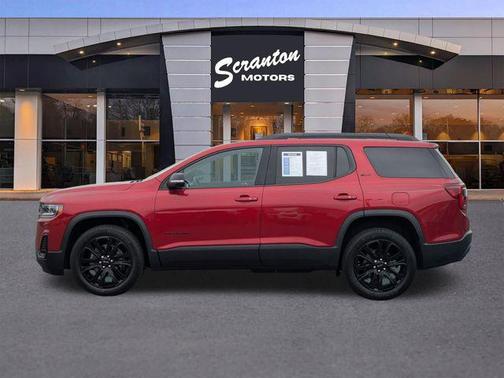 Volcanic Red Tintcoat 2023 GMC Acadia AWD SLT