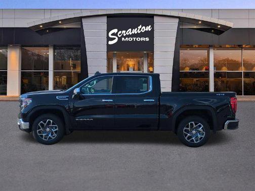 Onyx Black 2026 GMC Sierra 1500 SLT