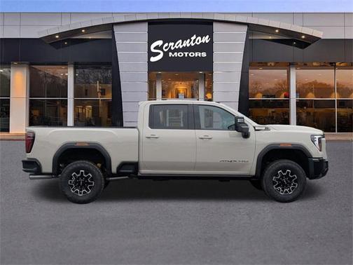 2026 GMC Sierra 2500 AT4