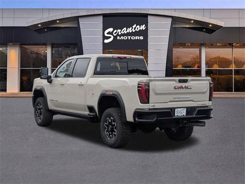 2026 GMC Sierra 2500 AT4